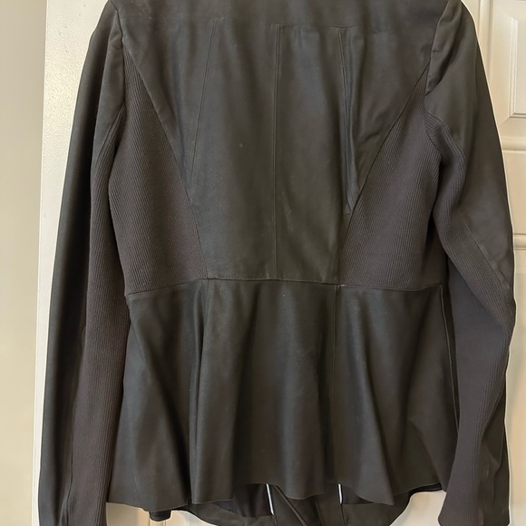 Eli Tahari brown leather jacket size small - Picture 3 of 5